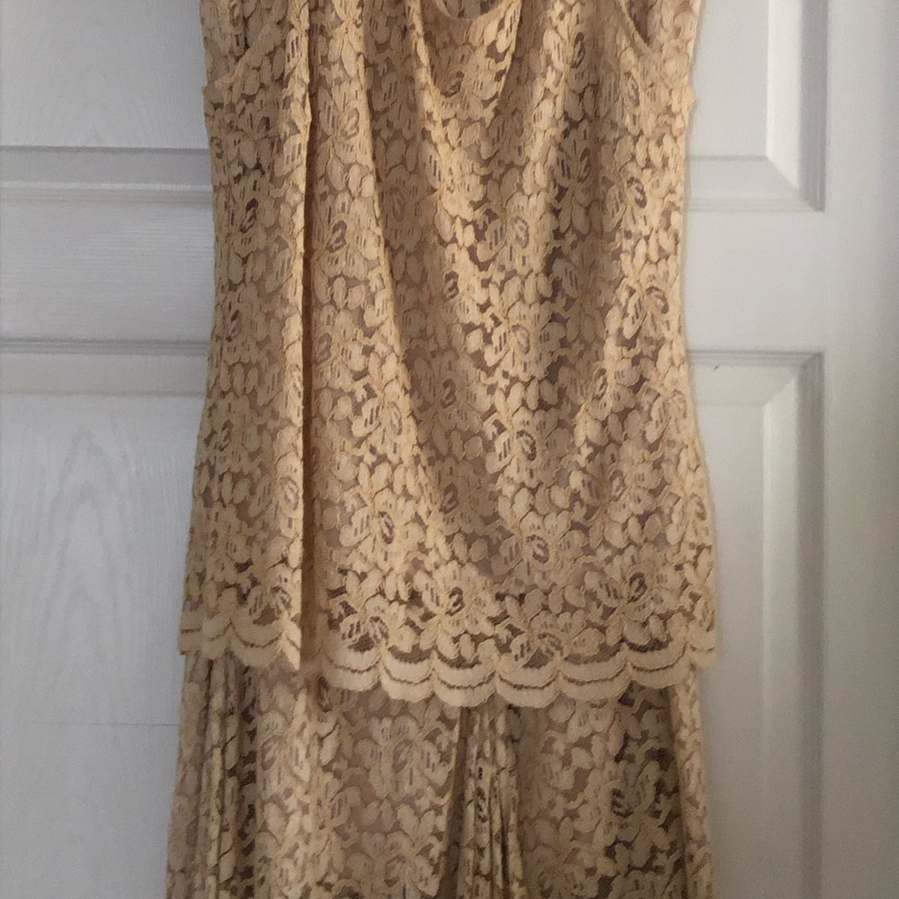 Emma James two piece beige after 5 wear. Sze sm. Excellent condition.